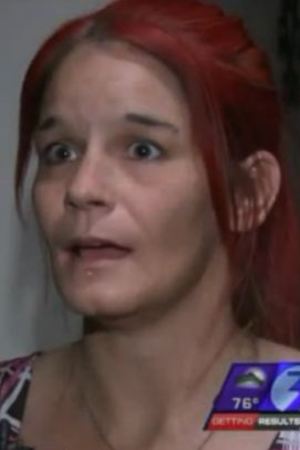 Mum jailed for mooning school bus