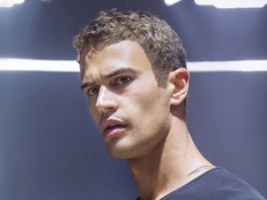 Theo James in Divergent