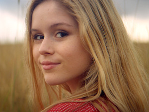 Erin Moriarty in The Kings of Summer
