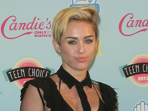 Miley Cyrus, 2013 Teen Choice Awards Arrivals held at the Gibson Amphitheatre