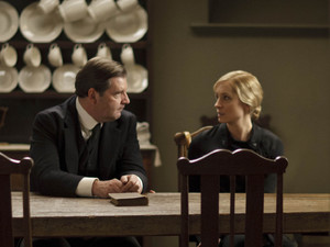 Brendan Coyle as Bates and Joanne Froggatt as Anna in 'Downton Abbey' S04x05