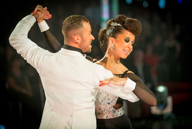Natalie and Artem dance the Quickstep
