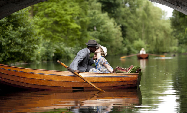 Gary Carr as Jack Ross and Lily James as Lady Rose in Downton Abbey series 4 episode 7