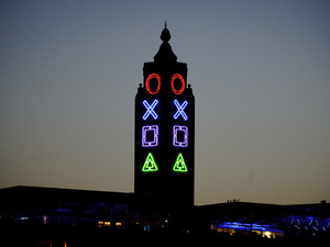 gaming-oxo-tower-playstation-symbols-2.jpg