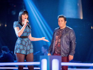 Christina Marie and Nathan Amzi battle on The Voice