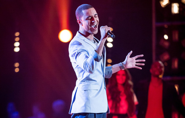 Femi Santiago in the Voice knockouts