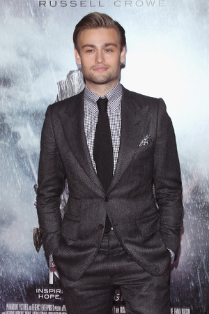 NEW YORK, NY - MARCH 26: Douglas Booth the 'Noah' New York Premiere at Ziegfeld Theatre on March 26, 2014 in New York City. (Photo by Jim Spellman/WireImage)