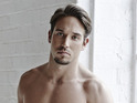 See a suntanned and naked Lockie posing for charity in Cosmopolitan.