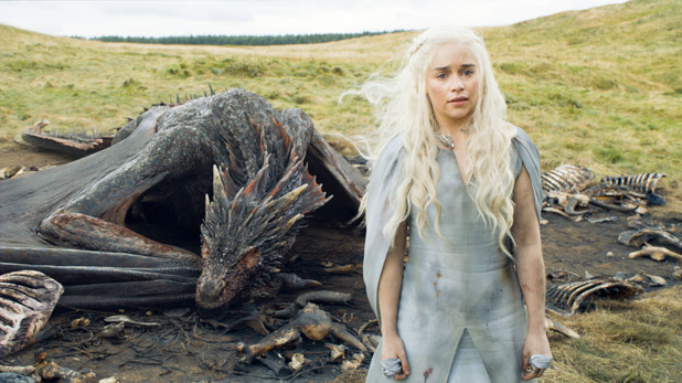 Emilia Clarke as Daenerys Targaryen in Game of Thrones S05E10
