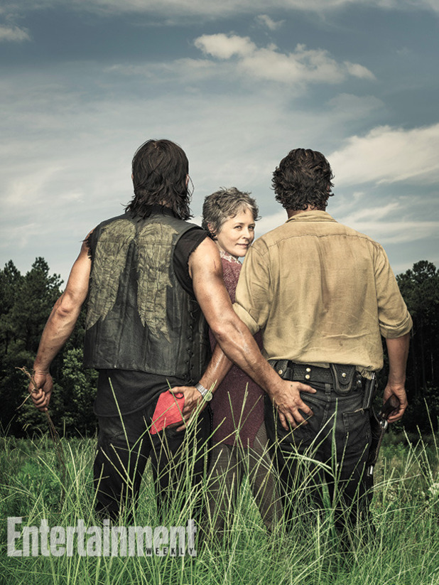 The Walking Dead S Andrew Lincoln And Norman Reedus Have A Cheeky Butt Pinch In This Hilarious