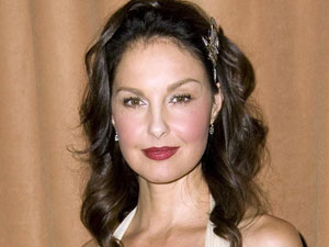 Ashley Judd denies having facelift - Showbiz News - Digital Spy