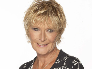 'EastEnders' Linda Henry praises Cheryl Fergison, Heather role ...