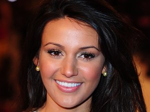 Michelle Keegan tan causes 'Coronation Street' to 'lighten' her ...