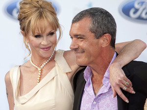 Melanie Griffith, Banderas to divorce Hollywood couple say they are ...