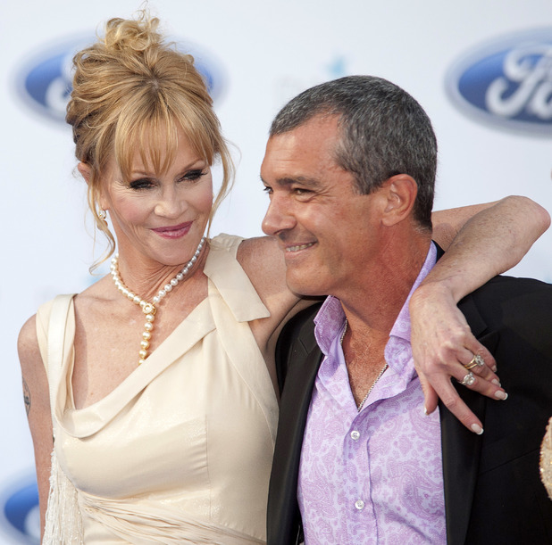 Melanie Griffith and Antonio Banderas - Celebrity Pictures: 10/08/13 ...