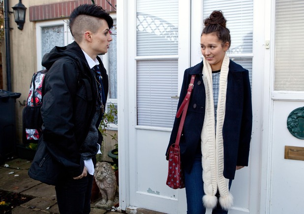 Hollyoaks spoiler pictures: Cleo McQueen arrives in the village ...